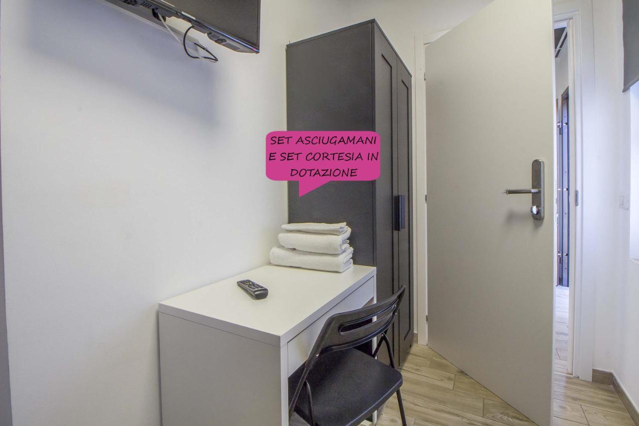 Le Dimore In Centro Con Parcheggio E Self Check-In マテーラ エクステリア 写真